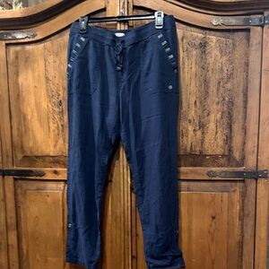 Woman’s Navy Casual beach Pants